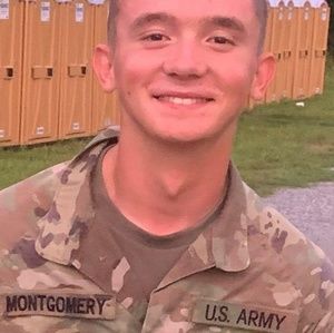 Meet your Posher, Monica